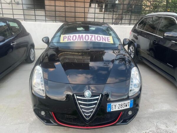 Alfa Romeo Giulietta
Anno 2015
2.0 diesel 
144.000 km