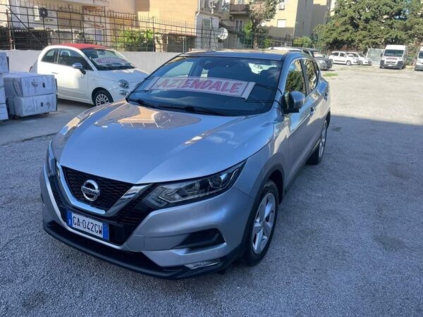 Nissan Qashqai 
Anno 2020
1.5 diesel
177000 km
cambio automatico