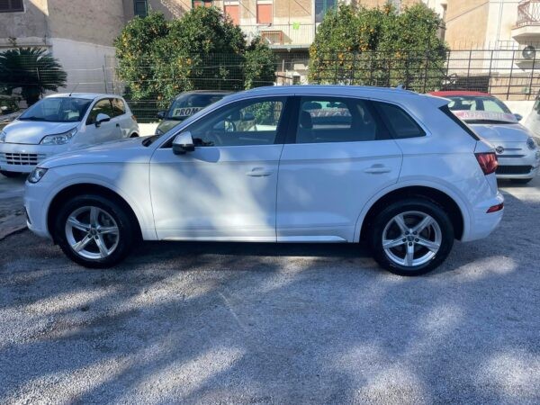 Audi Q5
Anno 2019
cambio automatico
100.000 km
2.0 diesel - immagine 5