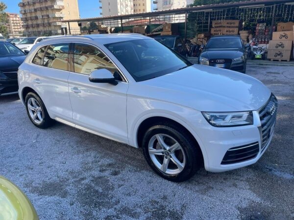 Audi Q5
Anno 2019
cambio automatico
100.000 km
2.0 diesel - immagine 4